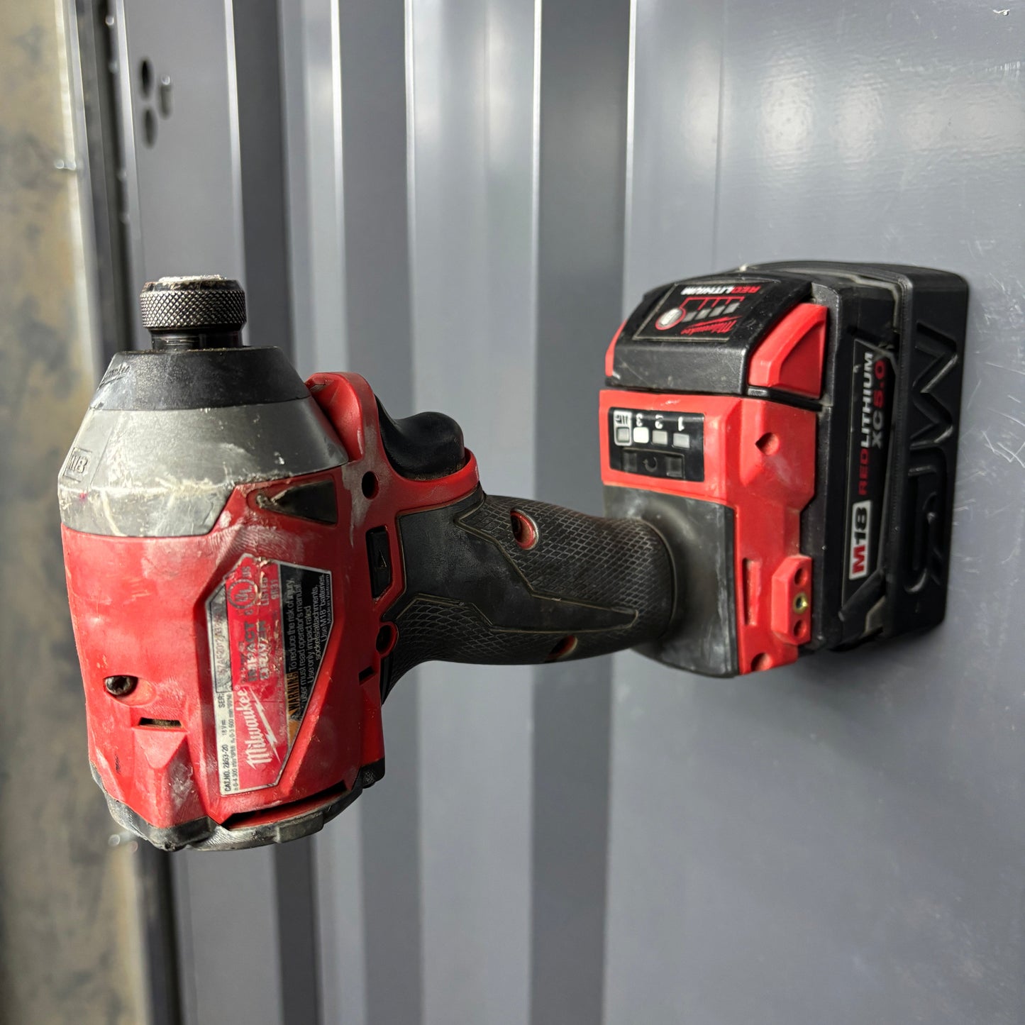 Magnetic Battery Boot M18 XC 3/4/5/6.0 AH