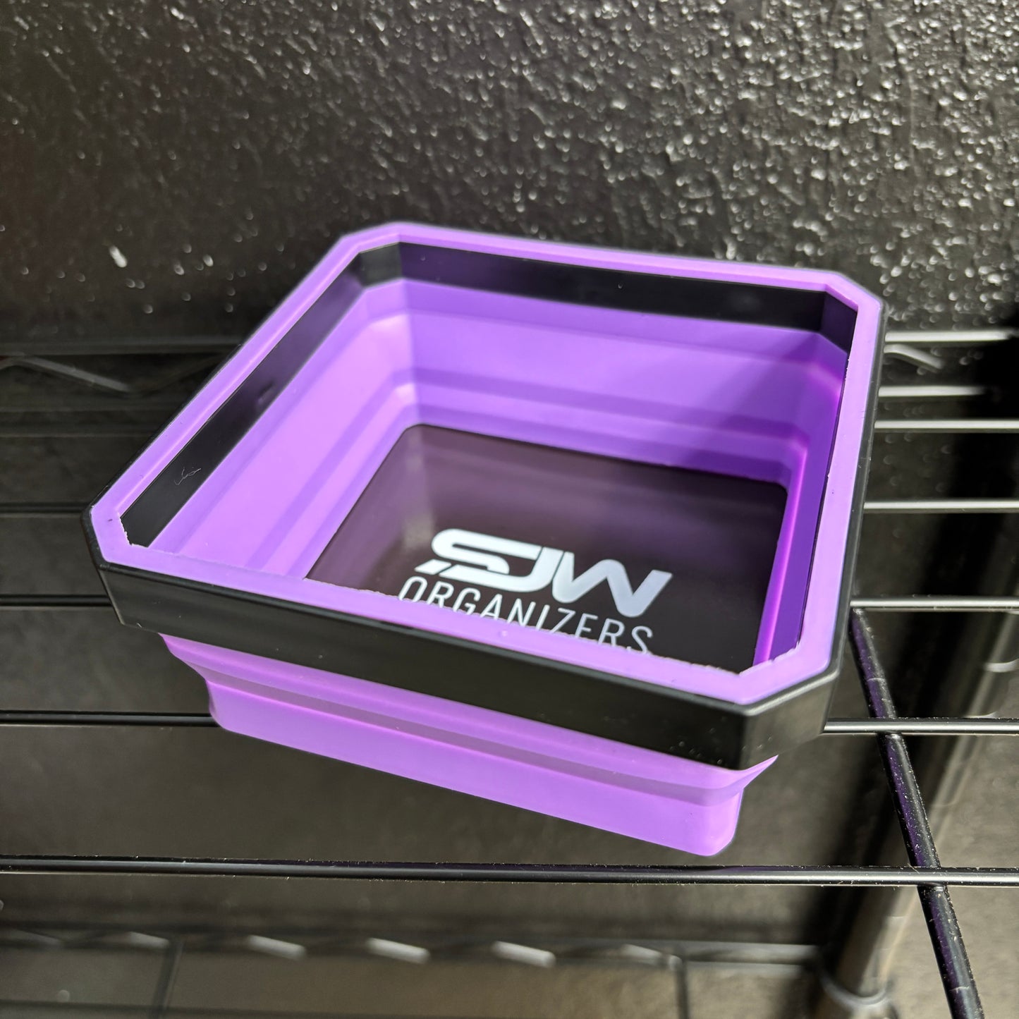Collapsible Magnetic Trays